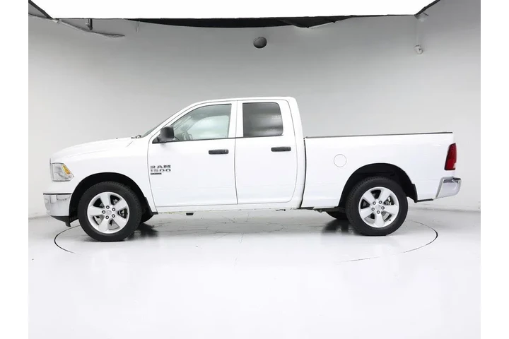 $27998 : Ram 1500 Classic 2024 4x4 SL image 3