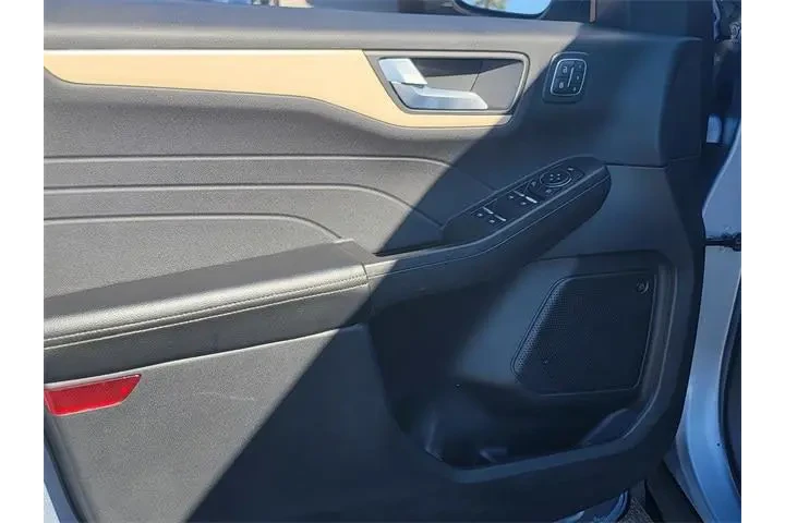 $25651 : Ford Escape Hybrid 2022 AWD image 8