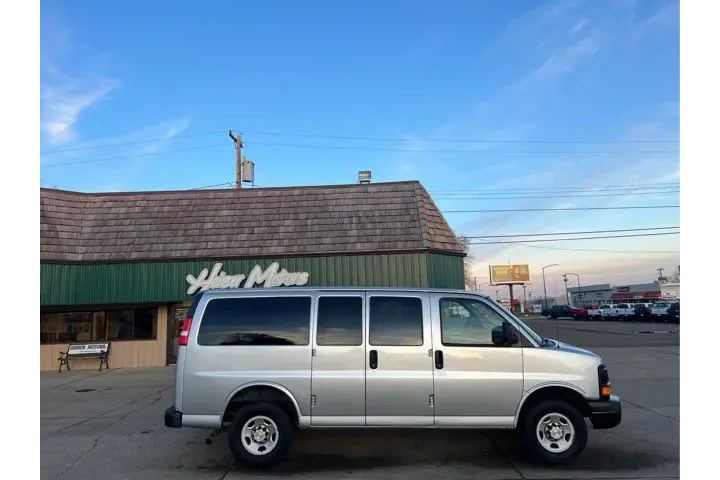 $21900 : 2015 Express LS 2500 ONLY 39, image 9