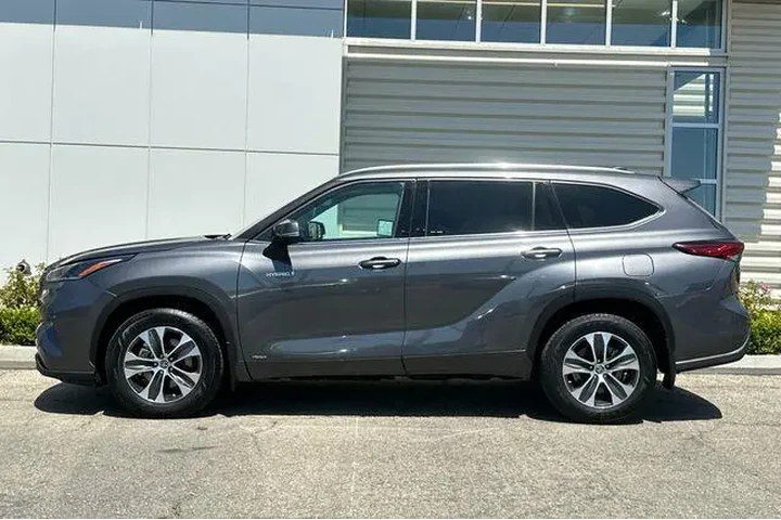 $34975 : Toyota Highlander Hybrid 202 image 7