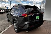 $34637 : 2024 RAV4 Hybrid LE thumbnail