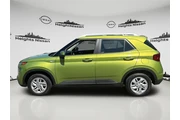 $12890 : Hyundai VENUE 2020 SEL 4dr C thumbnail