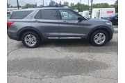 $31990 : Ford Explorer 2022 AWD XLT 4 thumbnail