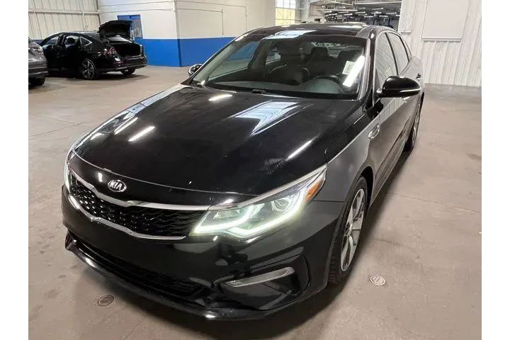 $15937 : Kia Optima 2020 image 7