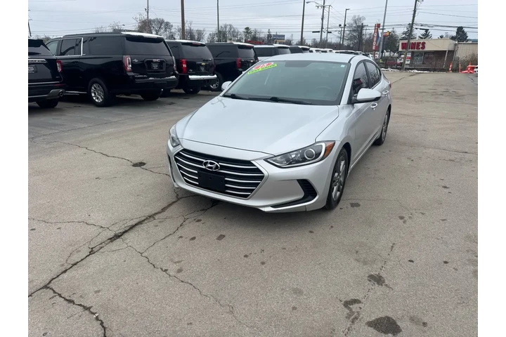 $8980 : 2018 Elantra SEL 2.0L Auto SU image 6