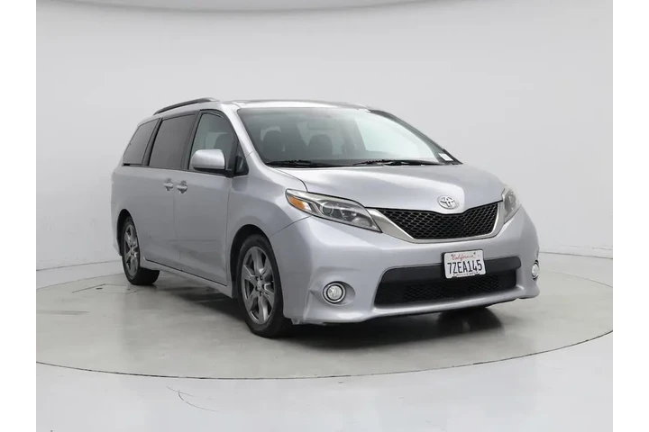 $22998 : Toyota Sienna 2017 SE 8-Pass image 1