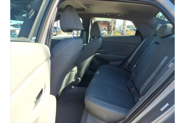 $27990 : Hyundai ELANTRA 2025 SEL Con image 8