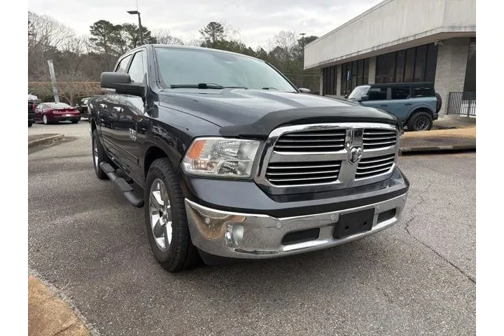 $18039 : Ram 1500 2017 4x2 Big Horn 4 image 9