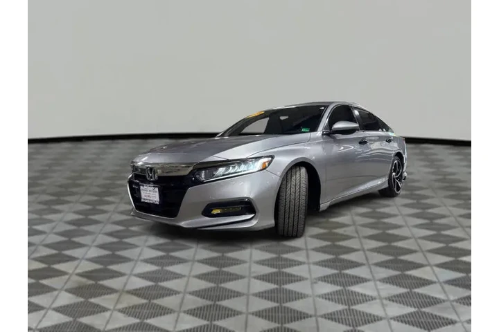 2018 Accord Sport image 10