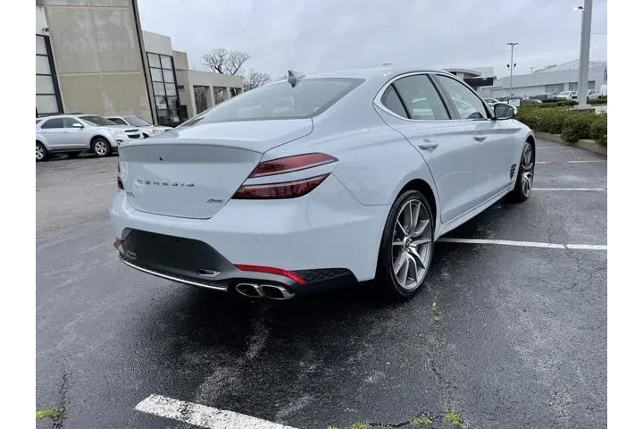 $28800 : Genesis G70 2022 2.0T 4dr Se image 5