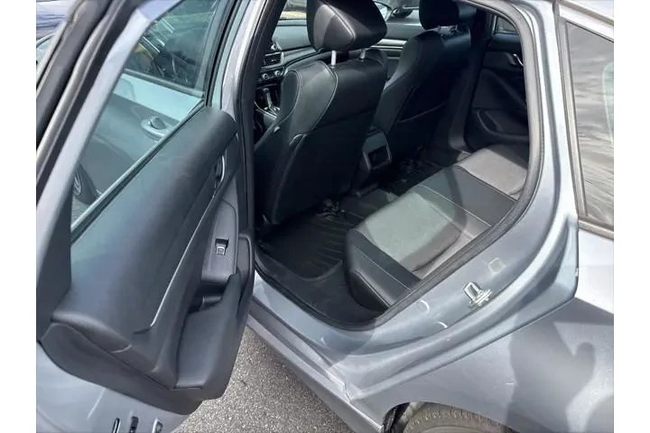 $17987 : Honda Accord 2019 Sport 4dr image 9