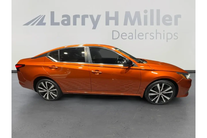 Nissan Altima 2022 AWD 2.5 S image 6