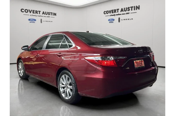 $13679 : Toyota Camry 2017 SE 4dr Sed image 3