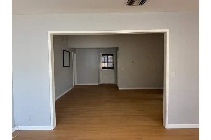 $1480 : North Hollywood 3 - 1.5 Bath🏡 image 10