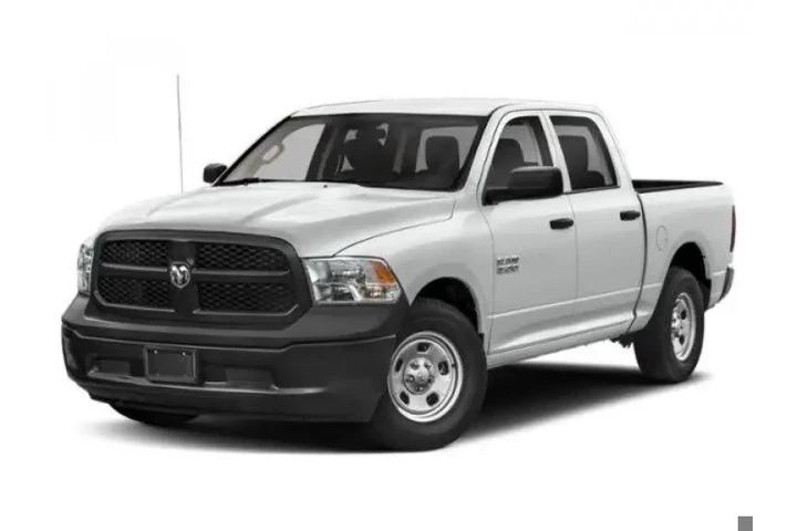 $31938 : Ram 1500 Classic 2022 4x4 Tr image 1