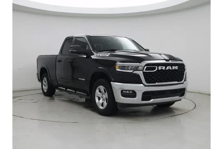 $36998 : Ram 1500 2025 4x4 Big Horn 4 image 1