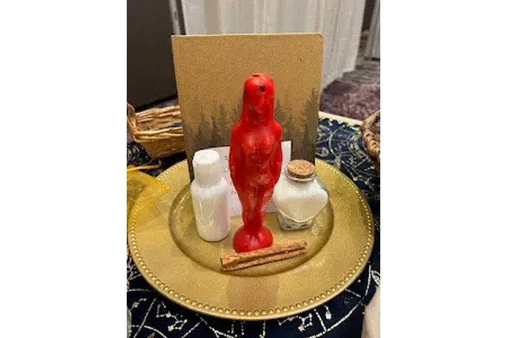 Psychic Healer Helena image 3