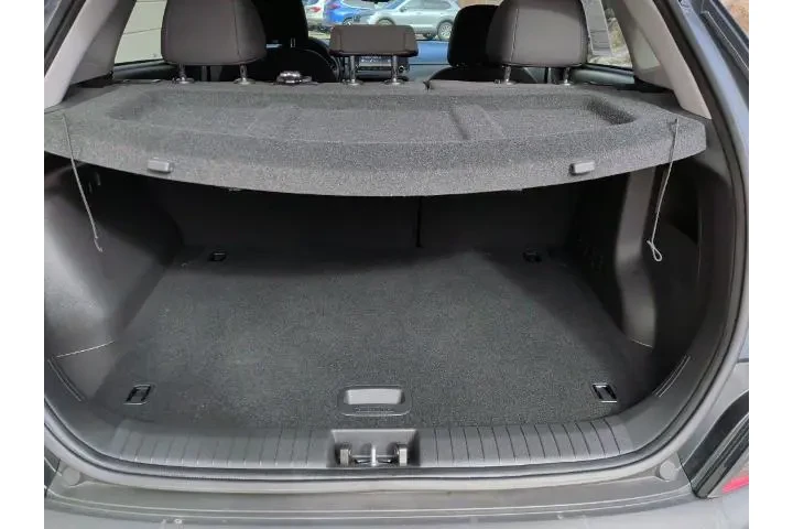 $17995 : Hyundai KONA 2022 AWD SEL 4d image 9