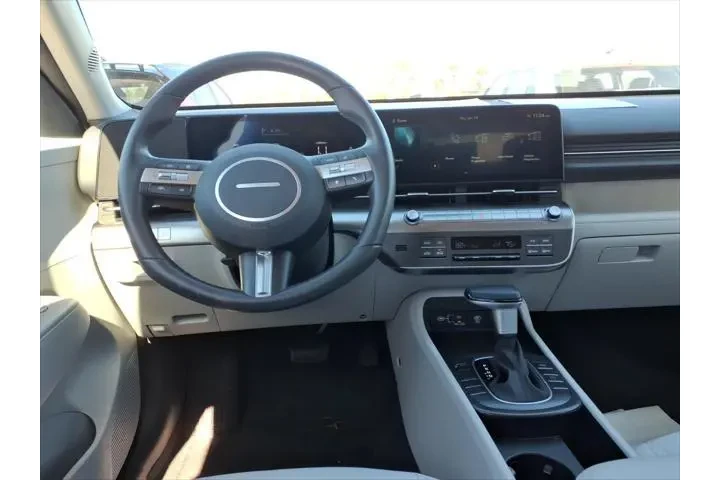 $24990 : Hyundai KONA 2025 SEL 4dr Cr image 6