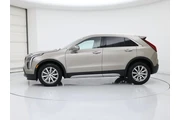 $30998 : Cadillac XT4 2022 Premium Lu thumbnail