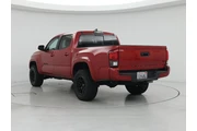 $29998 : Toyota Tacoma 2018 4x2 TRD S thumbnail