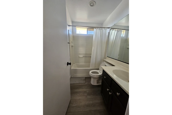 $800 : Recamara De Renta image 3