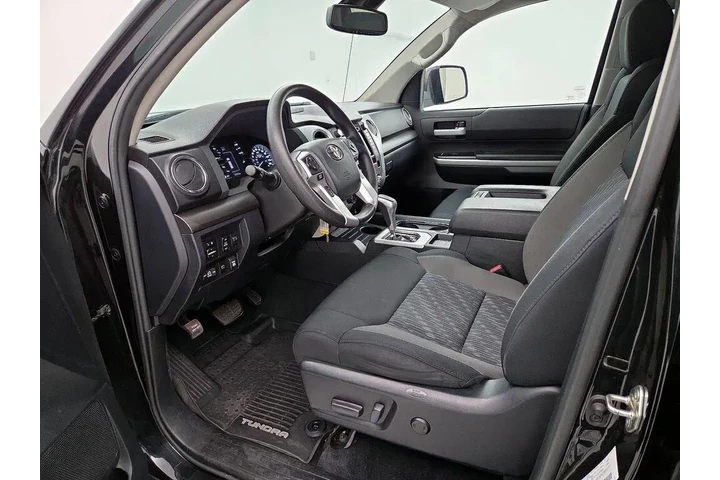$38998 : Toyota Tundra 2019 4x4 SR5 4 image 10