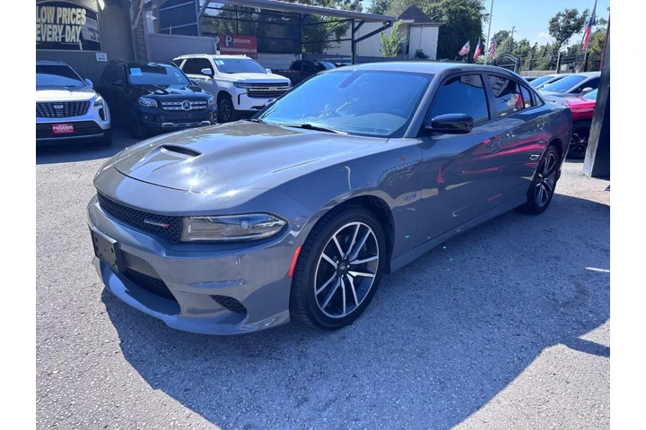 2023 Charger R/T image 1