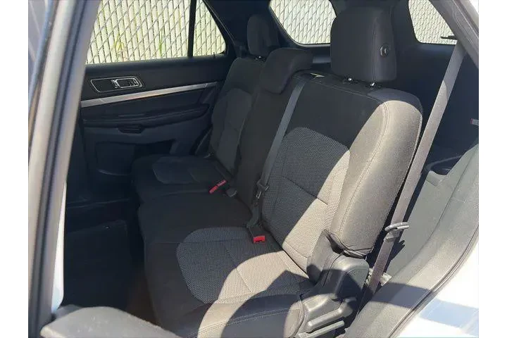 $19800 : Ford Explorer 2019 XLT 4dr S image 8