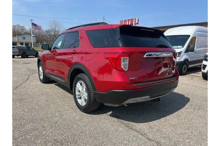 $28715 : Ford Explorer 2022 AWD XLT 4 image 6