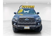 $33988 : Toyota Tacoma 2022 4x4 TRD P thumbnail