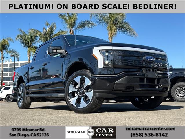 $62777 : 2023 F-150 Lightning Platinum image 2