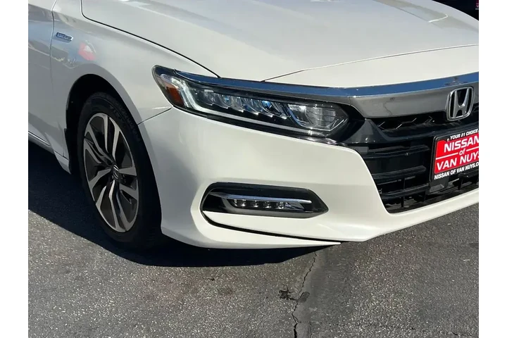 $18698 : Honda Accord Hybrid 2019 EX- image 9