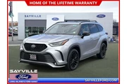 Toyota Highlander 2023 AWD L en Long Island
