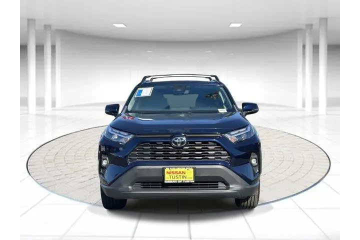 $28999 : Toyota RAV4 2022 XLE Premium image 6