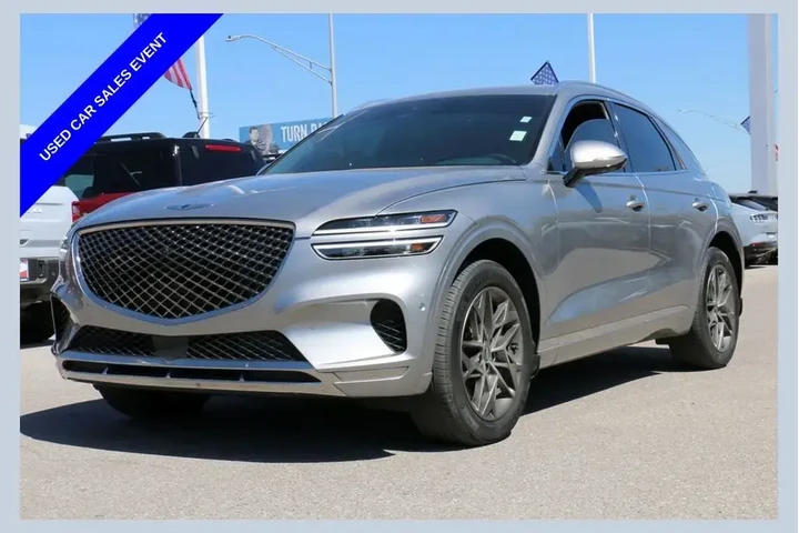 $33500 : Genesis GV70 2023 AWD 2.5T S image 1