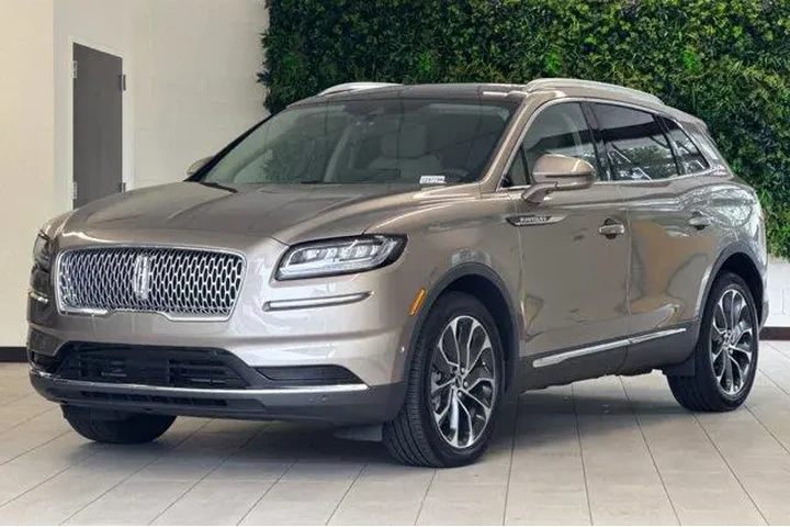 $32031 : Lincoln Nautilus 2021 AWD Re image 8
