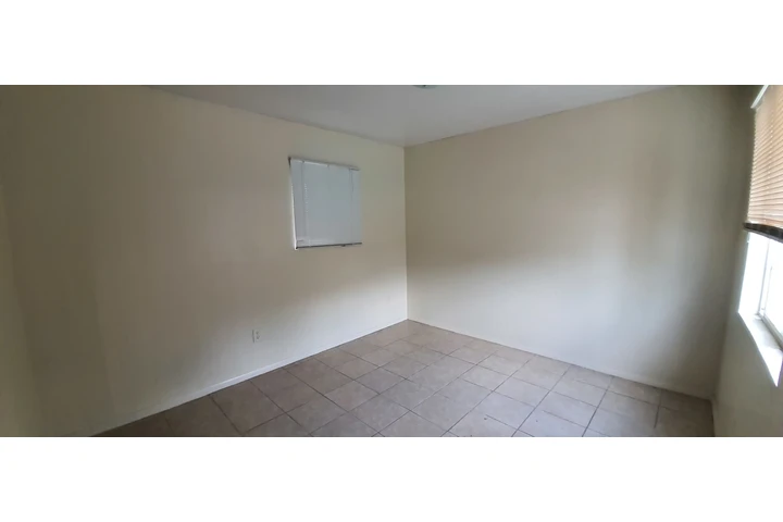 $875 : CUARTO PRIVADO image 8