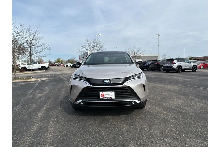 $40993 : 2023 Venza Limited image 7