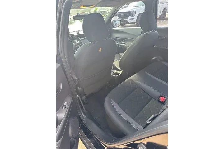 $8991 : Nissan Kicks 2019 S 4dr Cros image 3