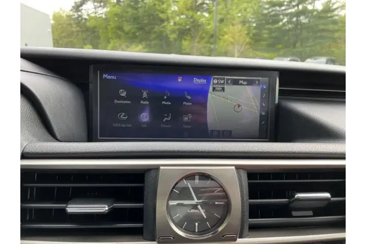 $21995 : Lexus IS 300 2018 AWD 4dr Se image 9