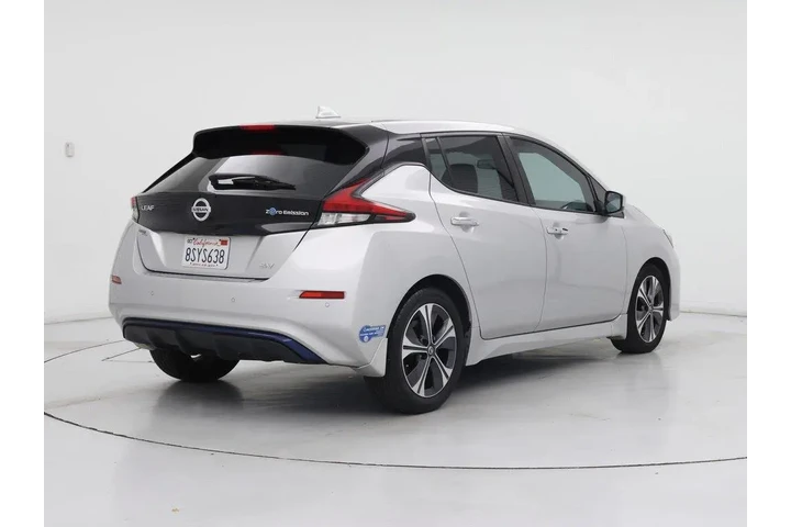 $14998 : Nissan LEAF 2020 SV 4dr Hatc image 8
