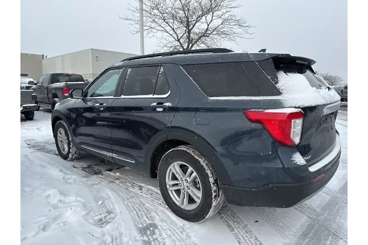 $33831 : Ford Explorer 2023 AWD XLT 4 image 7