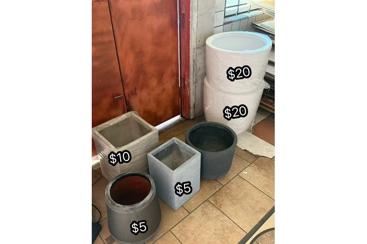 $5 : Liquidación de macetas de alta image 7