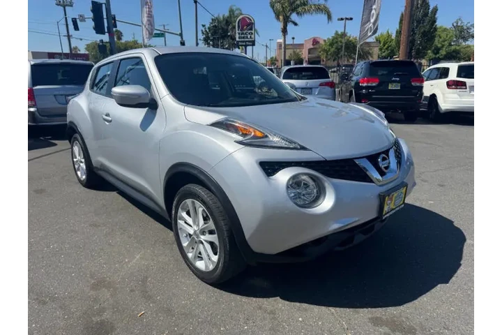 $13998 : 2015 JUKE S image 3