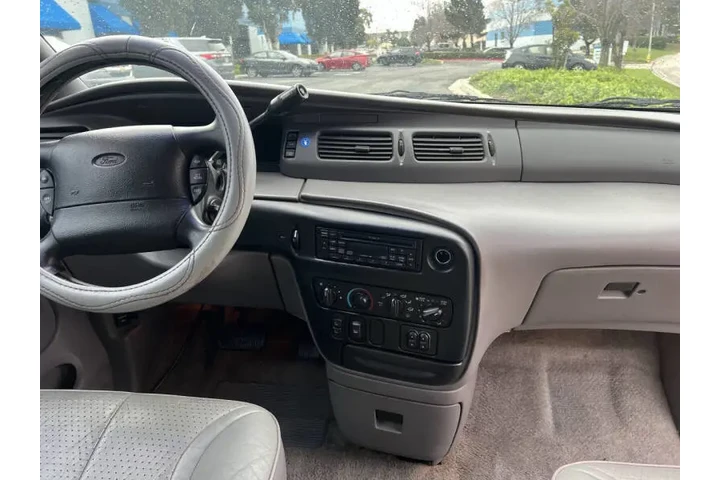$3725 : 1996 Windstar LX image 6