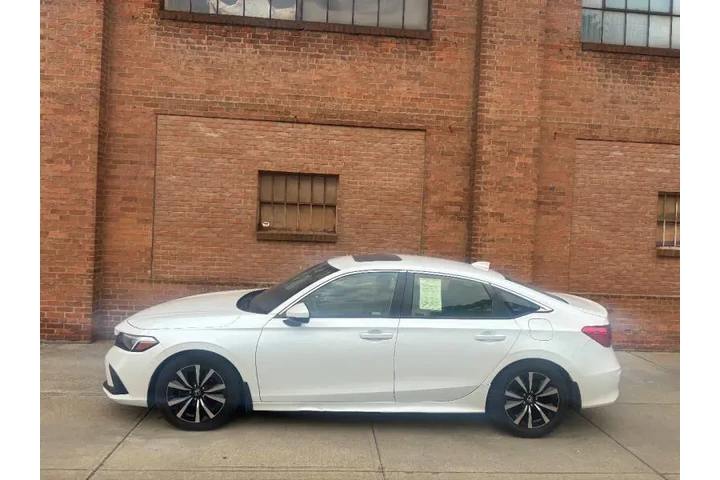 $21000 : 2022 Civic EX image 3