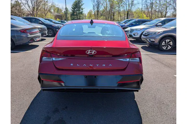 $19588 : Hyundai ELANTRA 2025 SEL Con image 4