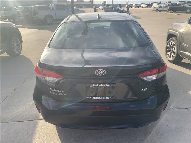 $21960 : 2020 Corolla LE Sedan I-4 cyl image 3