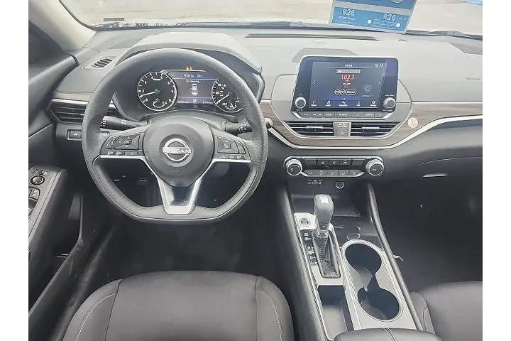 $20999 : Nissan Altima 2024 2.5 SV 4d image 6